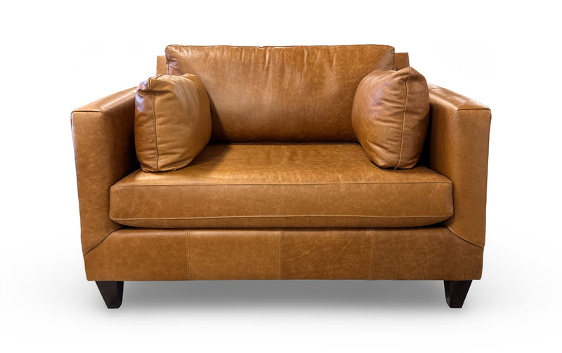 Mayo 3555L40 Leather Chair in Vacchetta Amber